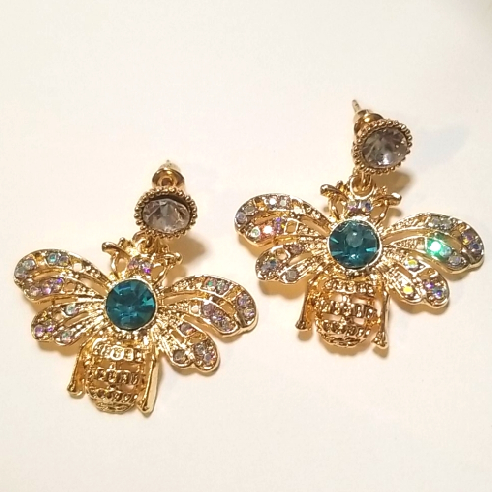 Dazzling Honey Bee Post Earrings
